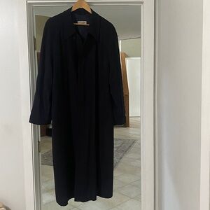 Vintage Giorgio Armani 100% Wool Navy Trench Coat  42 both pockets hem raveling